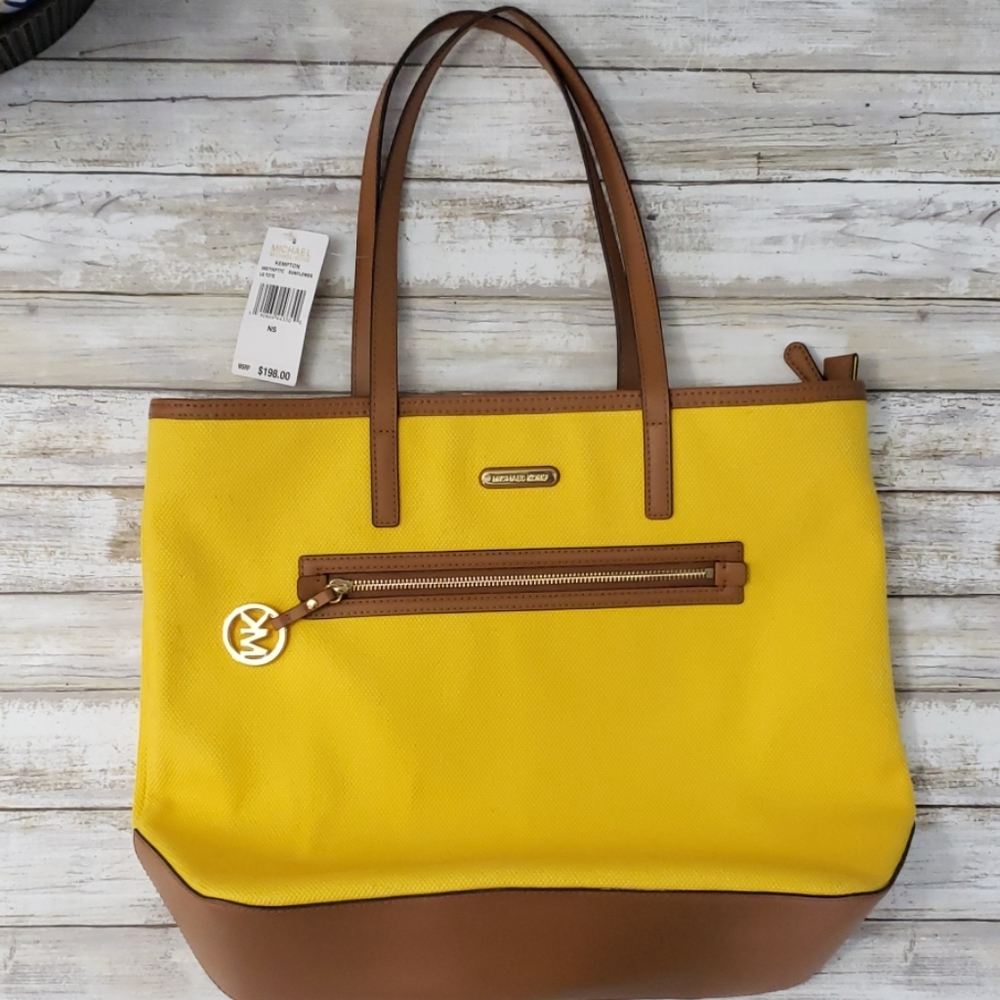 Michael Kors Kempton Sunflower